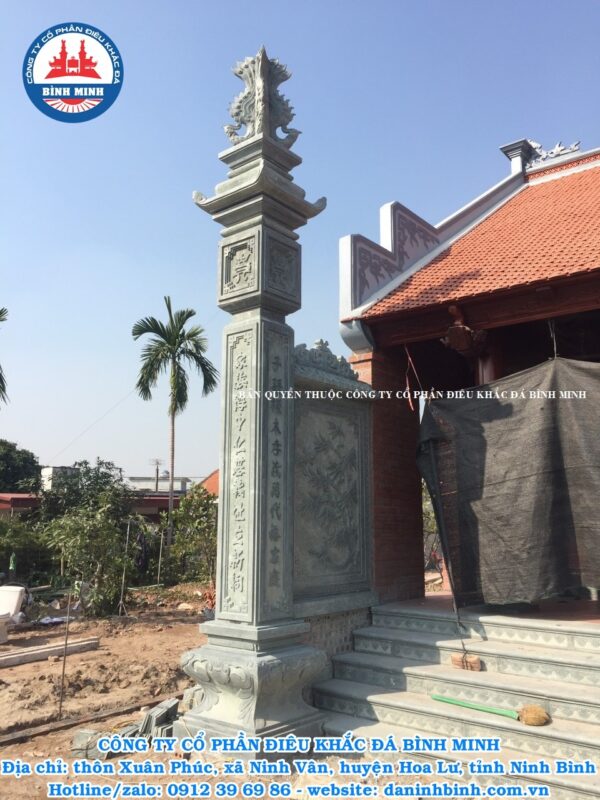 Cột đồng trụ đá Bình Minh