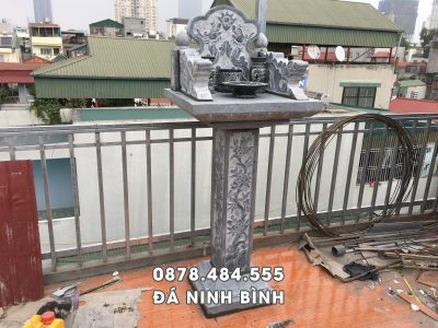 Bàn thờ thiên bằng đá tại Nghệ An