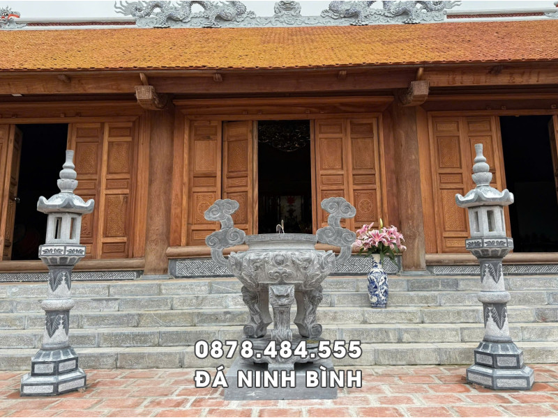 Bộ lư hương đèn đá xanh đen bền đẹp, giá tốt 3 Bộ lư hương đèn đá xanh đen bền đẹp, giá tốt