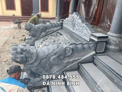 Rồng Đá Bậc Nhà Thờ Họ - Từ Đường