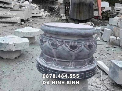 Tảng Bồng đá Nhà thờ họ   Nhà thờ tổ kê chân cột gỗ